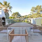 Stunning In Casa de Férias Fréjus